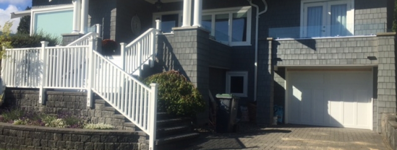 Clopay Coachman Installed in North Vancouver